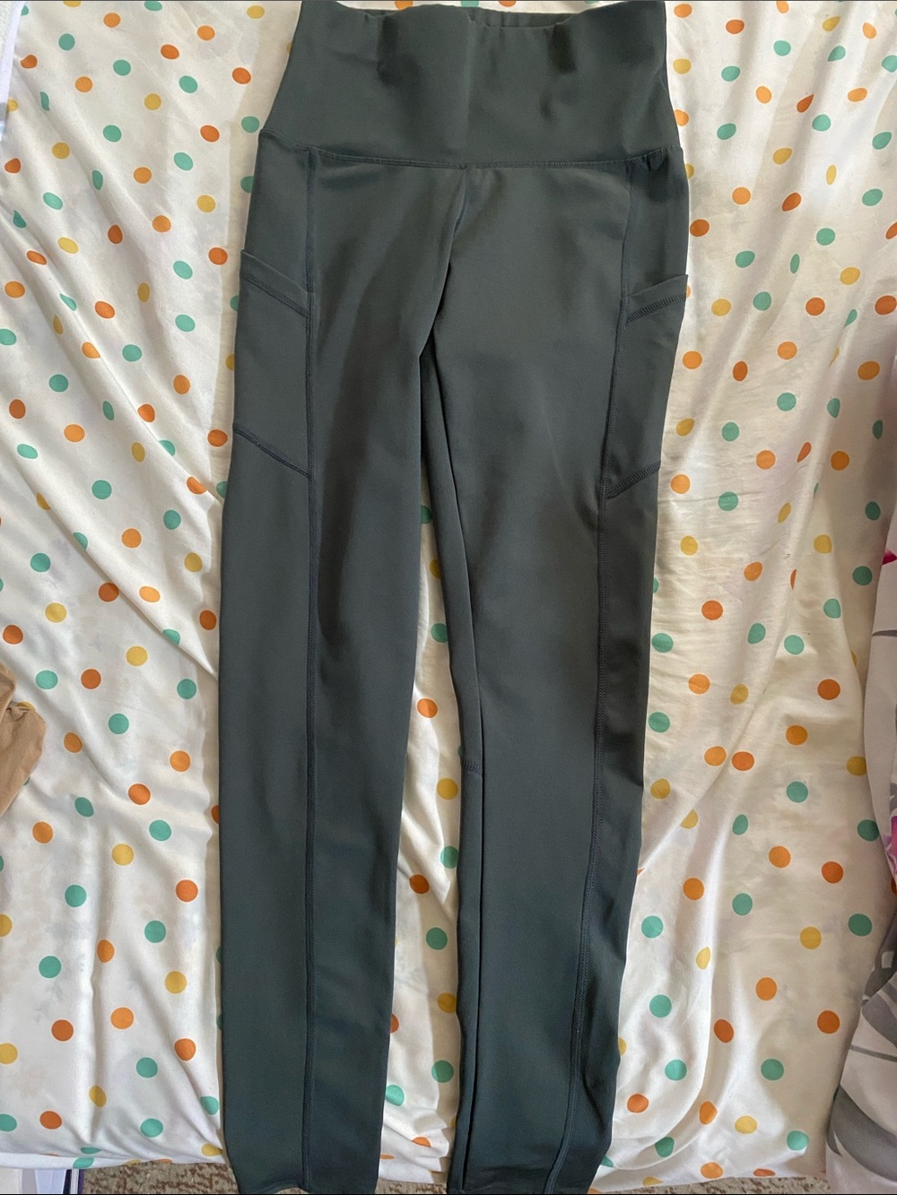 High-Waist Olive Green Leggings with Side Panels
